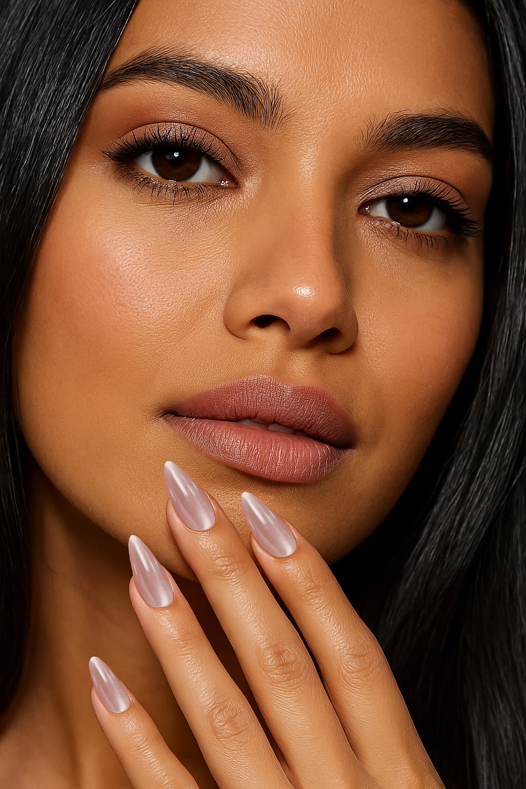 Velvet Shine Medium Almond