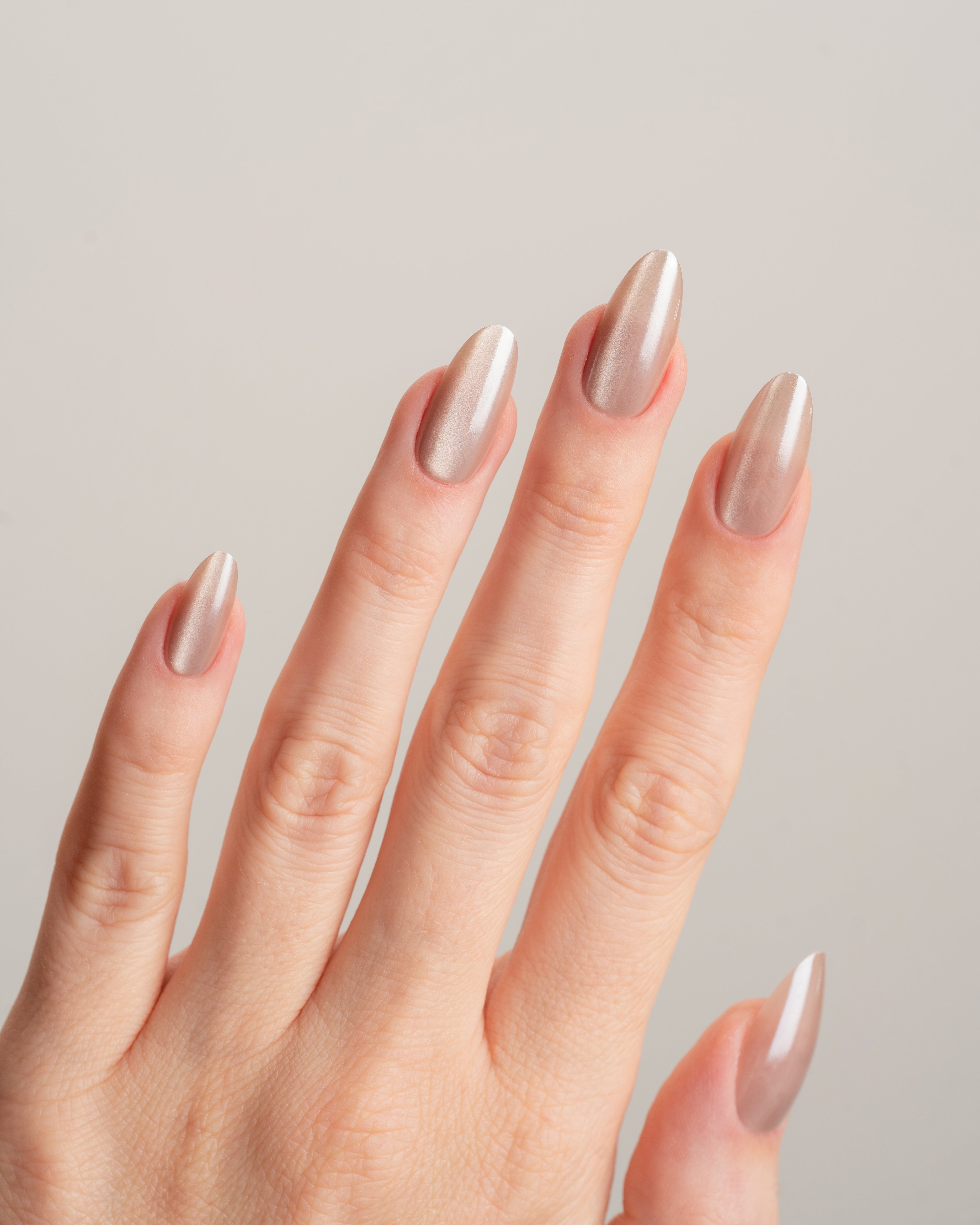 Velvet Shine Medium Almond